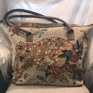 💼🐯Signature Club A Large Beaded Tiger Tote🐯💼